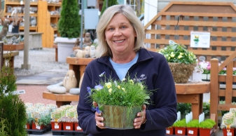 Linda Carlson – Garden Center Office Manager